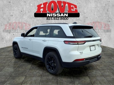2025 Jeep Grand Cherokee Laredo