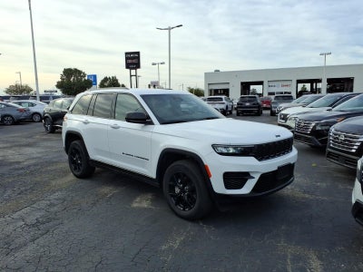 2025 Jeep Grand Cherokee Laredo