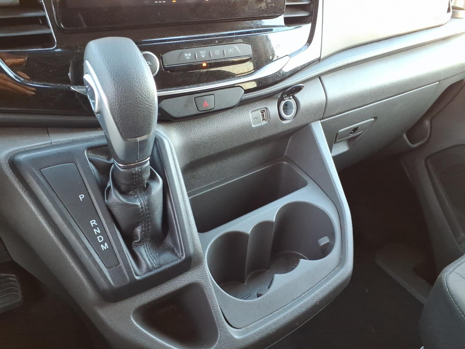 2023 Ford Transit 350 XLT