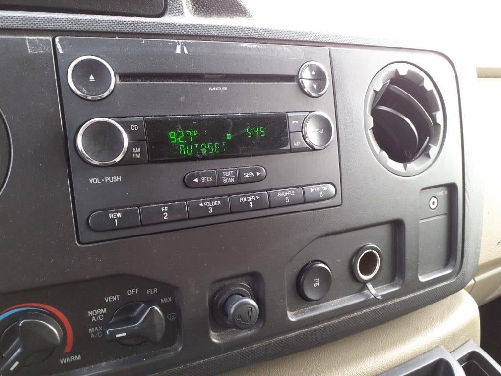 2012 Ford E-Series E-350 SD XLT