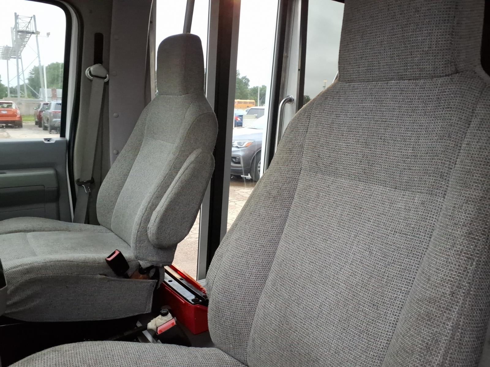 2015 Ford E-Series CUTWY