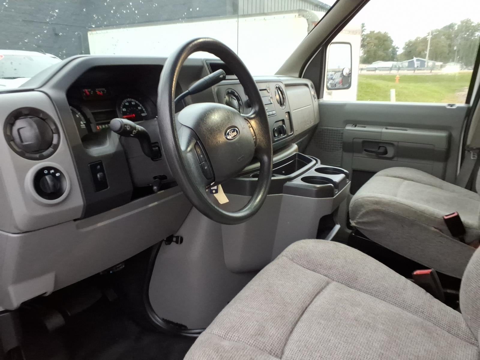 2015 Ford E-Series CUTWY