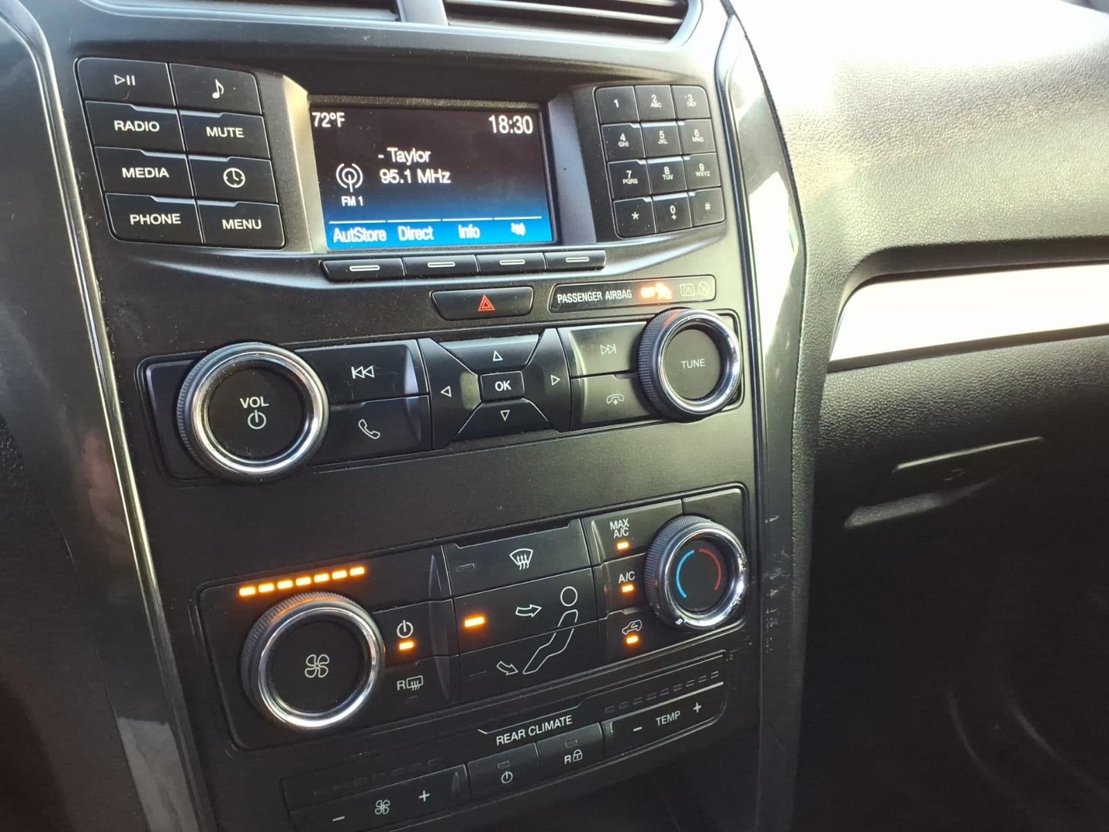 2019 Ford Explorer Base