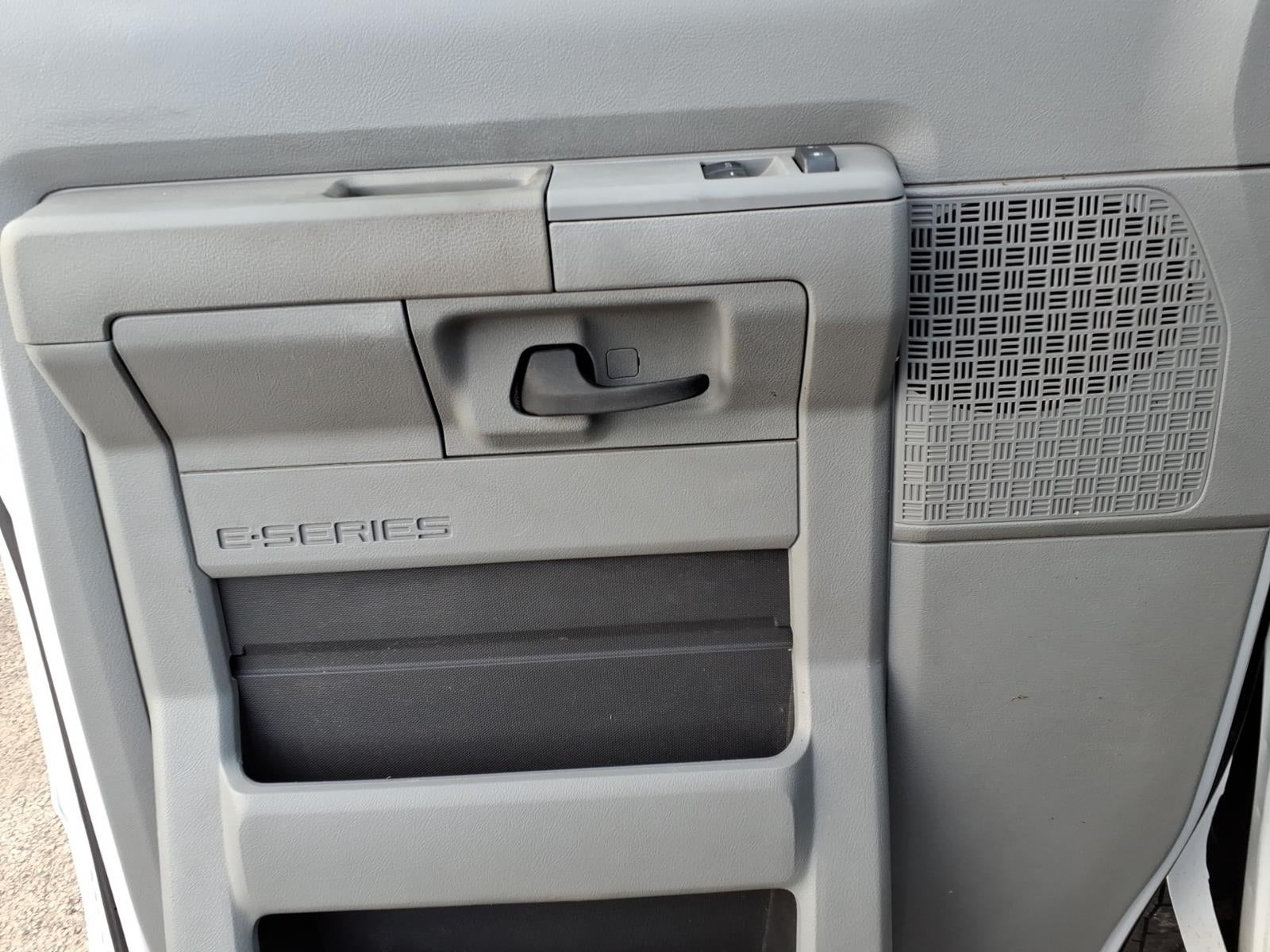 2014 Ford E-Series E-250