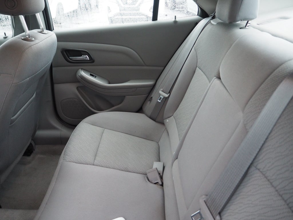 2015 Chevrolet Malibu LS w/1LS