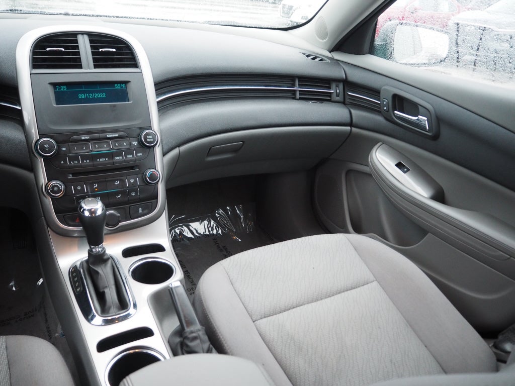 2015 Chevrolet Malibu LS w/1LS