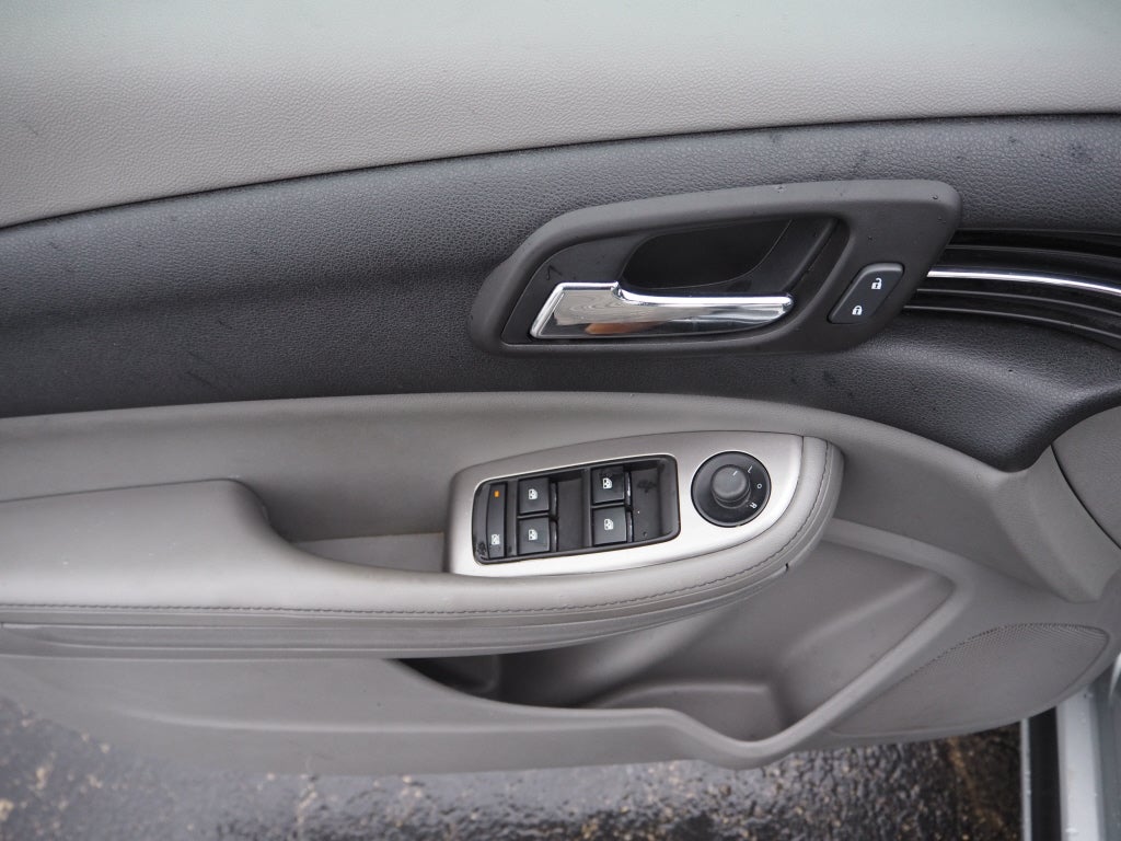 2015 Chevrolet Malibu LS w/1LS