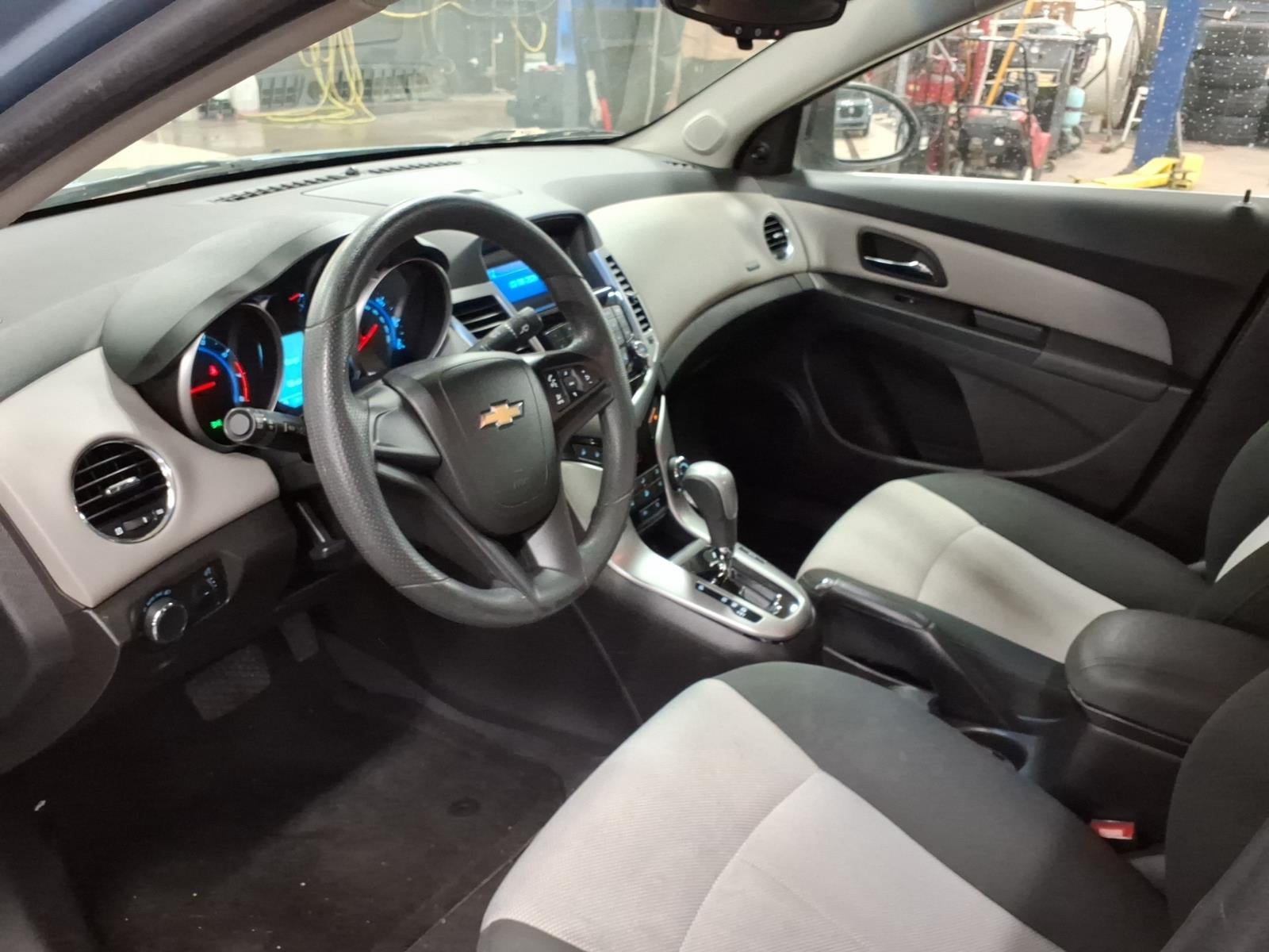 2011 Chevrolet Cruze LS