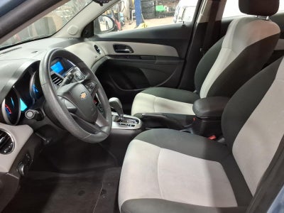 2011 Chevrolet Cruze LS
