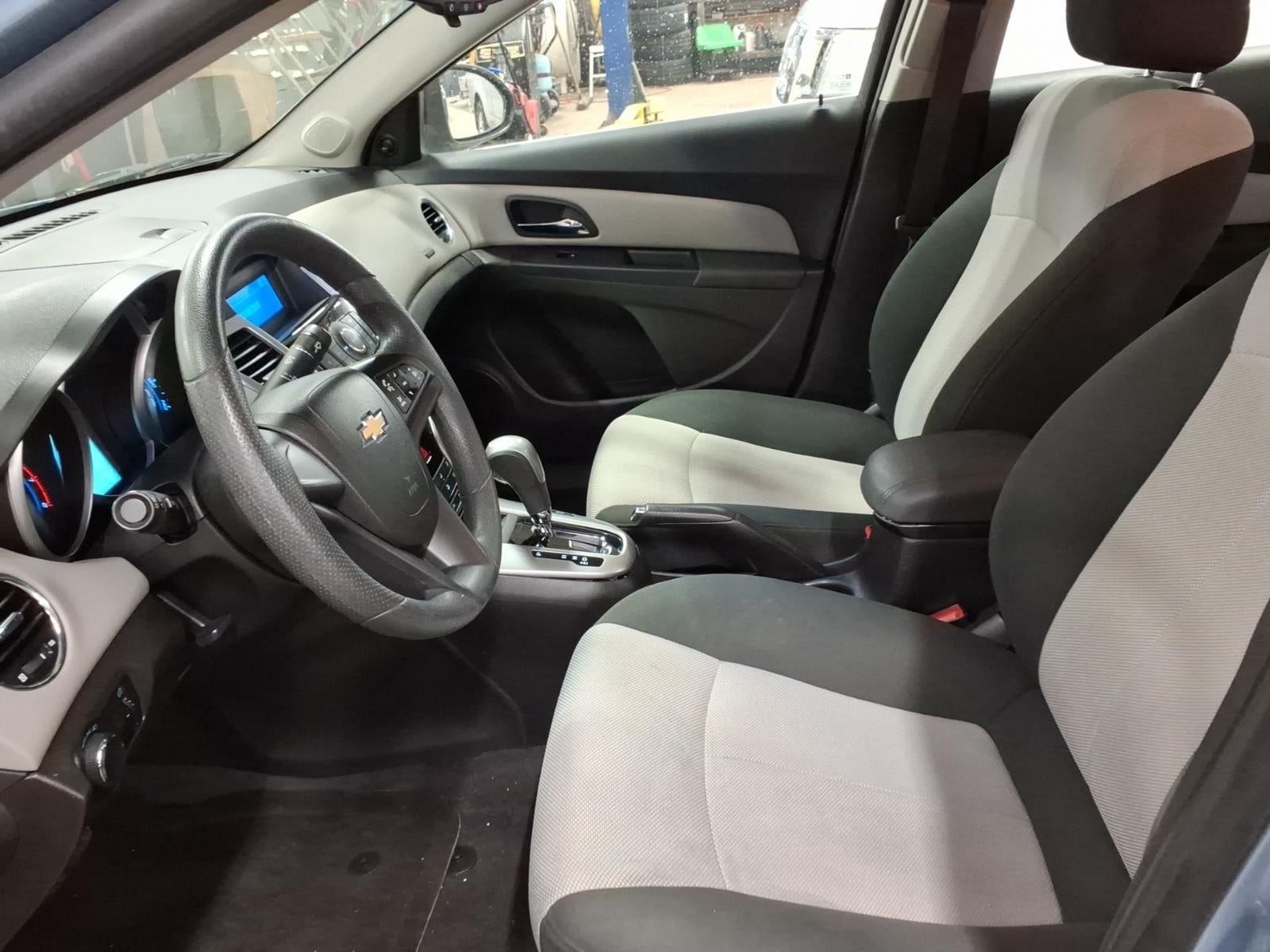 2011 Chevrolet Cruze LS