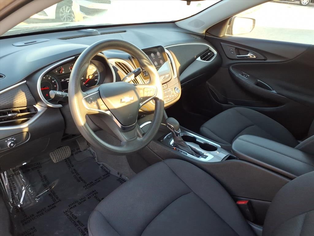 2024 Chevrolet Malibu LT w/1LT