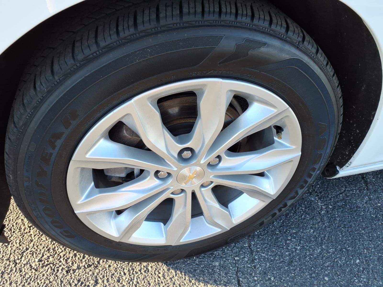 2024 Chevrolet Malibu LT w/1LT