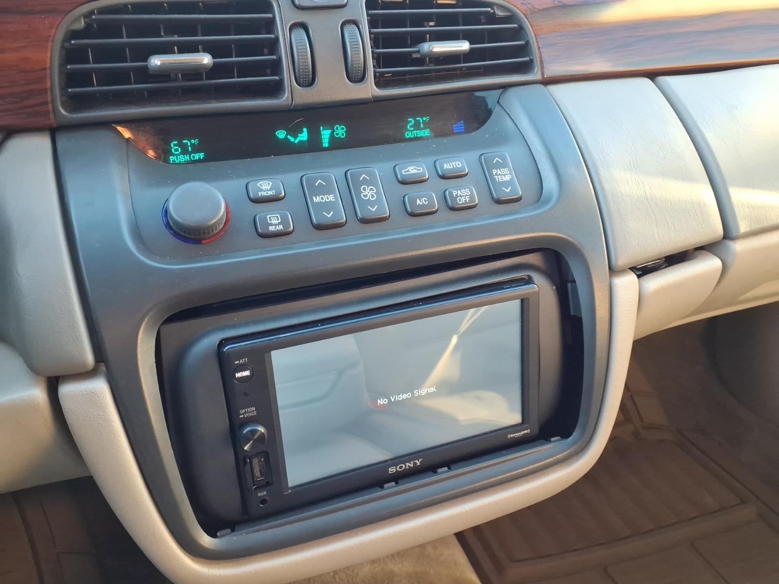 2000 Cadillac DeVille Base