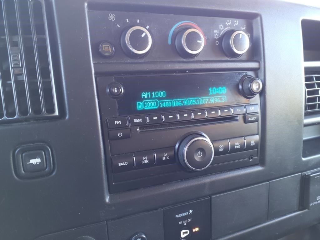 2017 Chevrolet Express LS