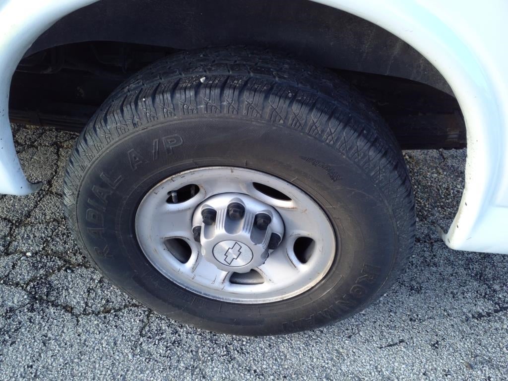 2017 Chevrolet Express LS