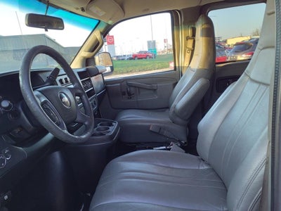 2017 Chevrolet Express LS