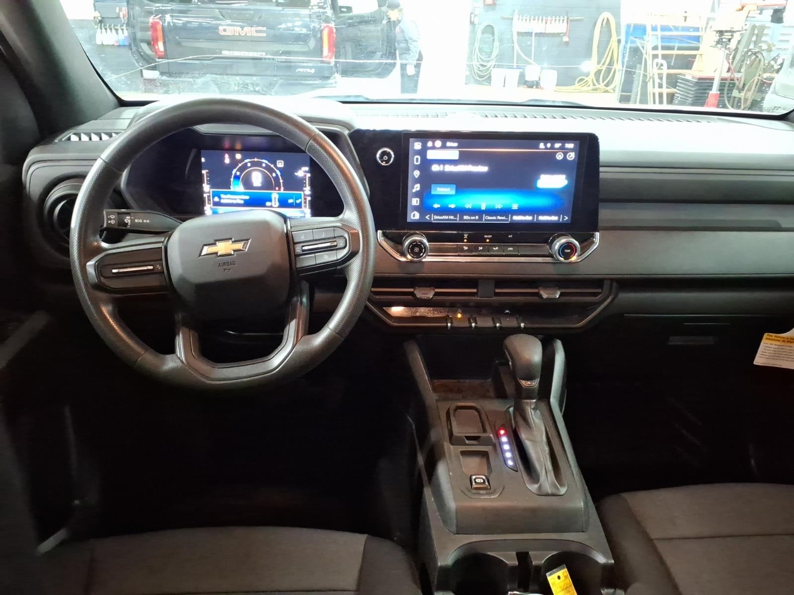 2023 Chevrolet Colorado WT