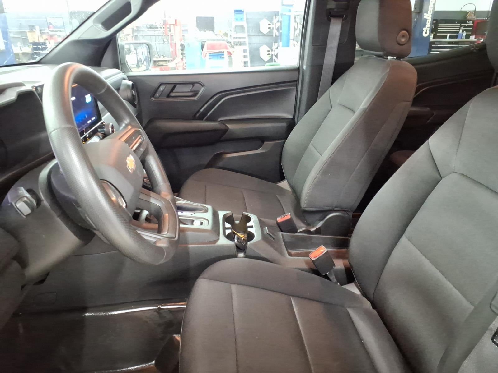 2023 Chevrolet Colorado WT