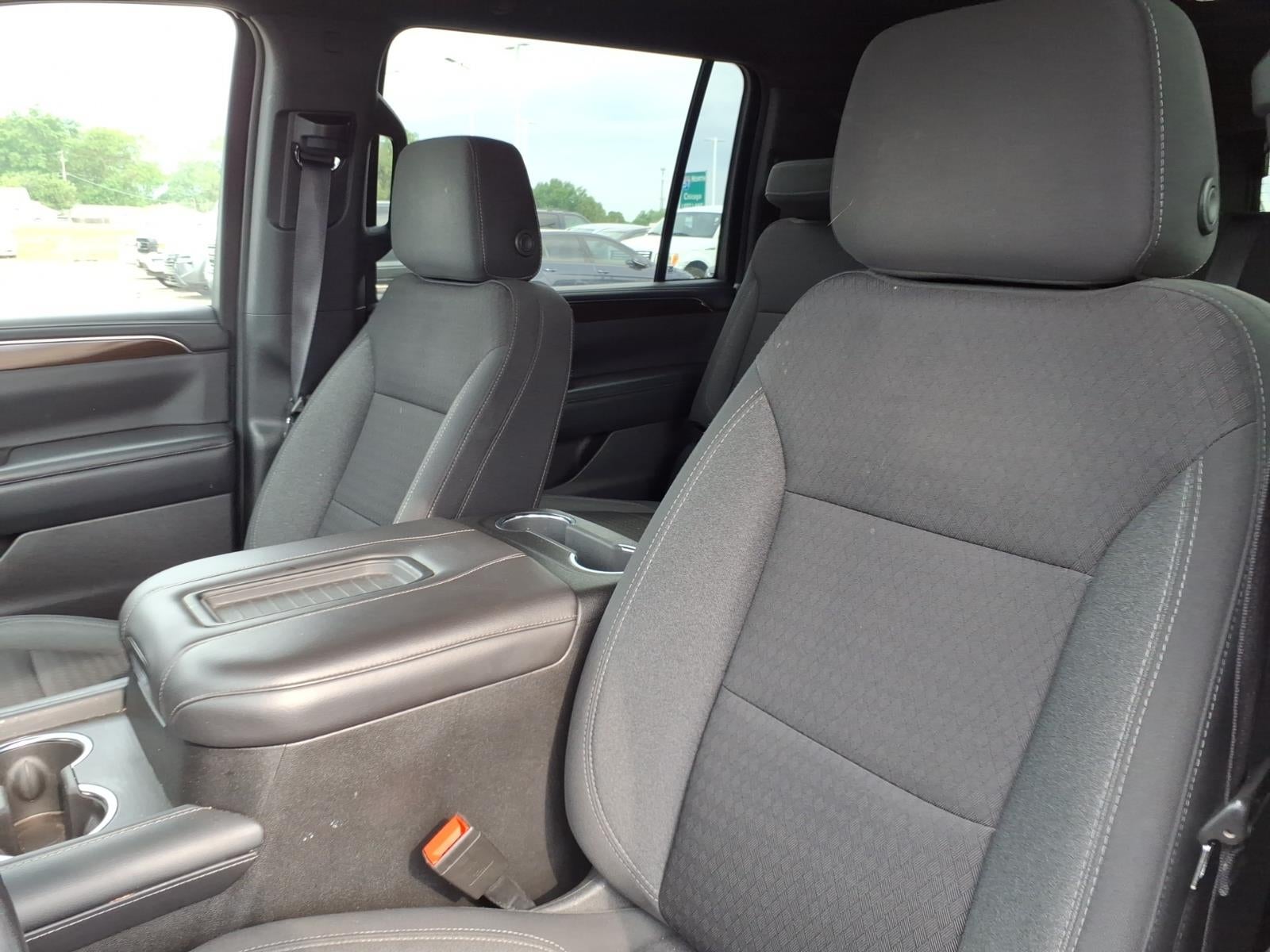 2022 GMC Yukon XL SLE