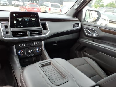 2022 GMC Yukon XL SLE