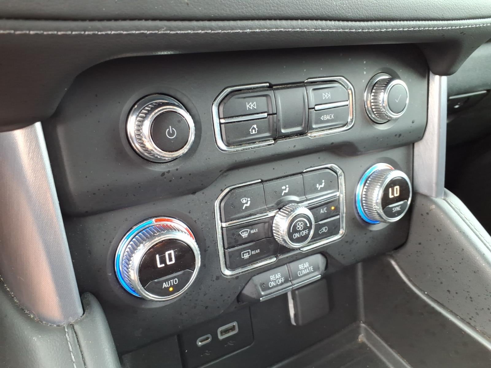 2022 GMC Yukon XL SLE