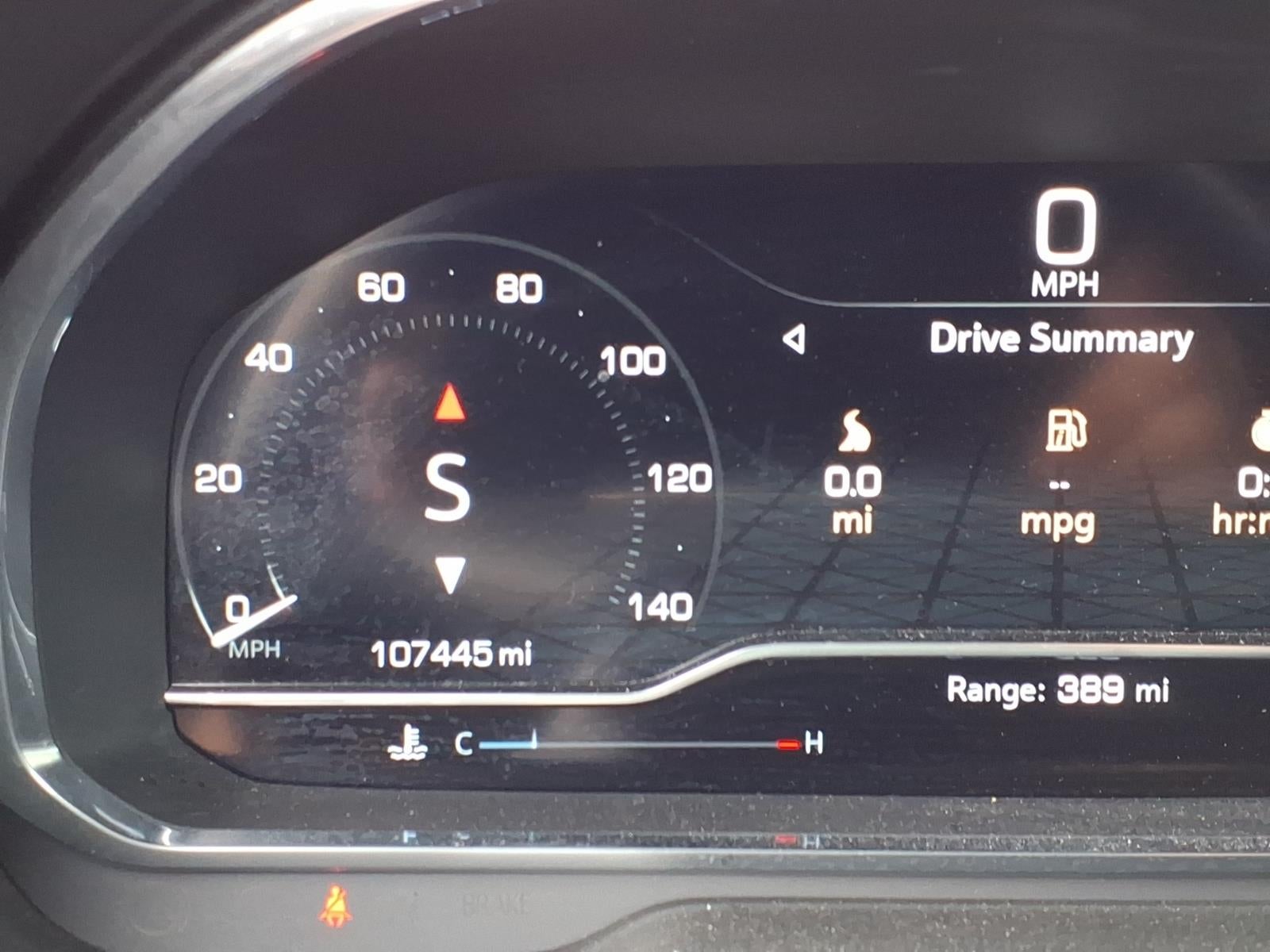 2022 GMC Yukon XL SLE