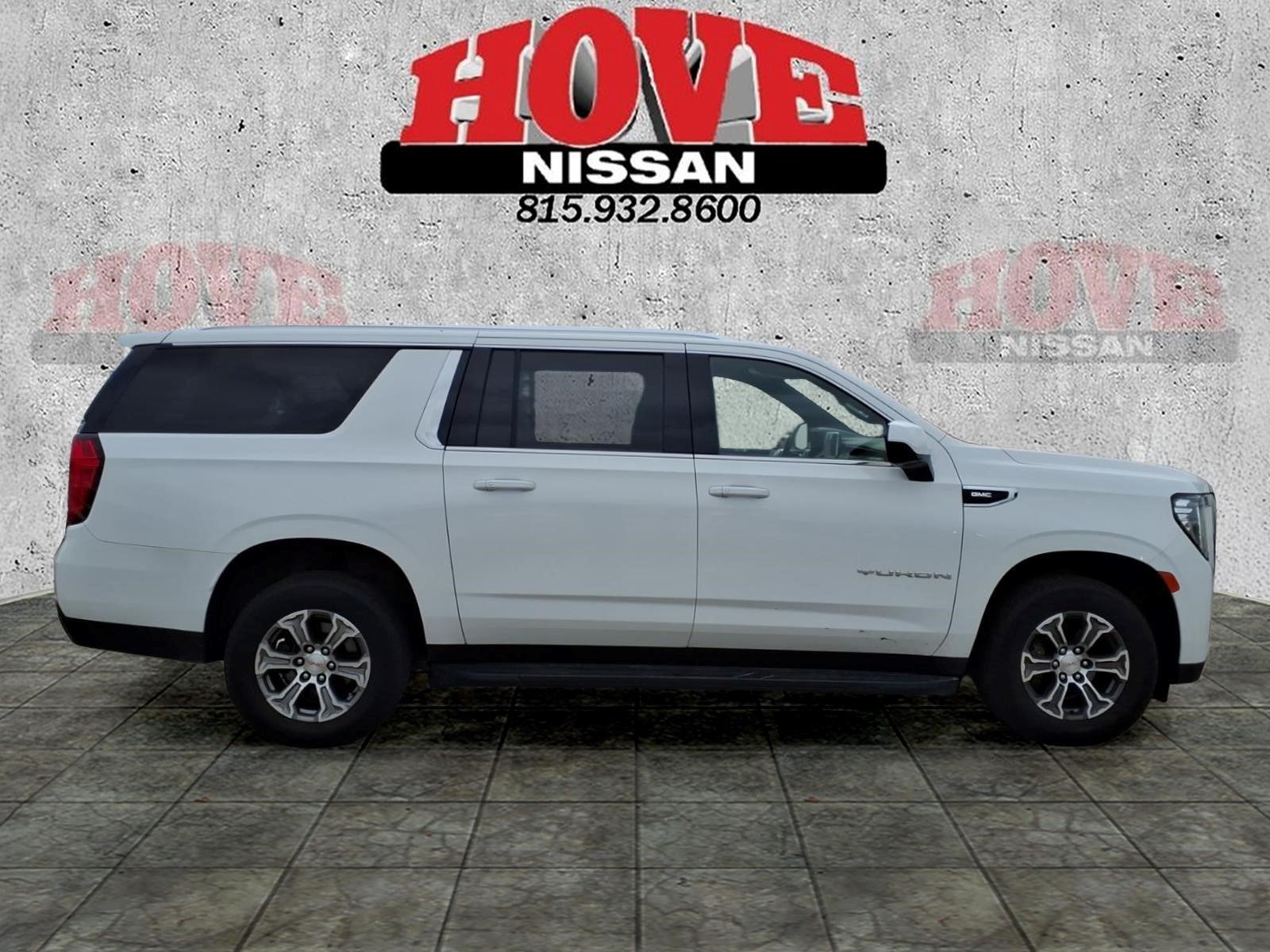 2022 GMC Yukon XL SLE