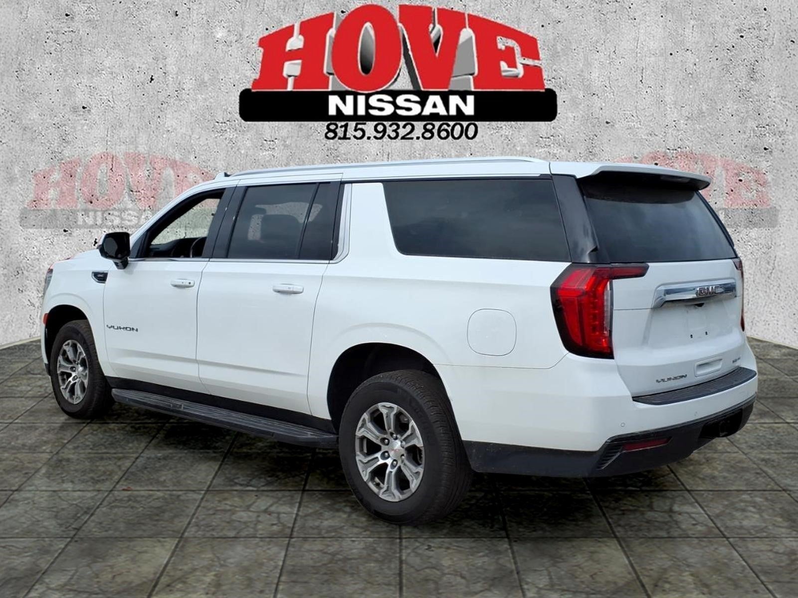 2022 GMC Yukon XL SLE