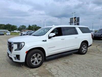 2022 GMC Yukon XL SLE