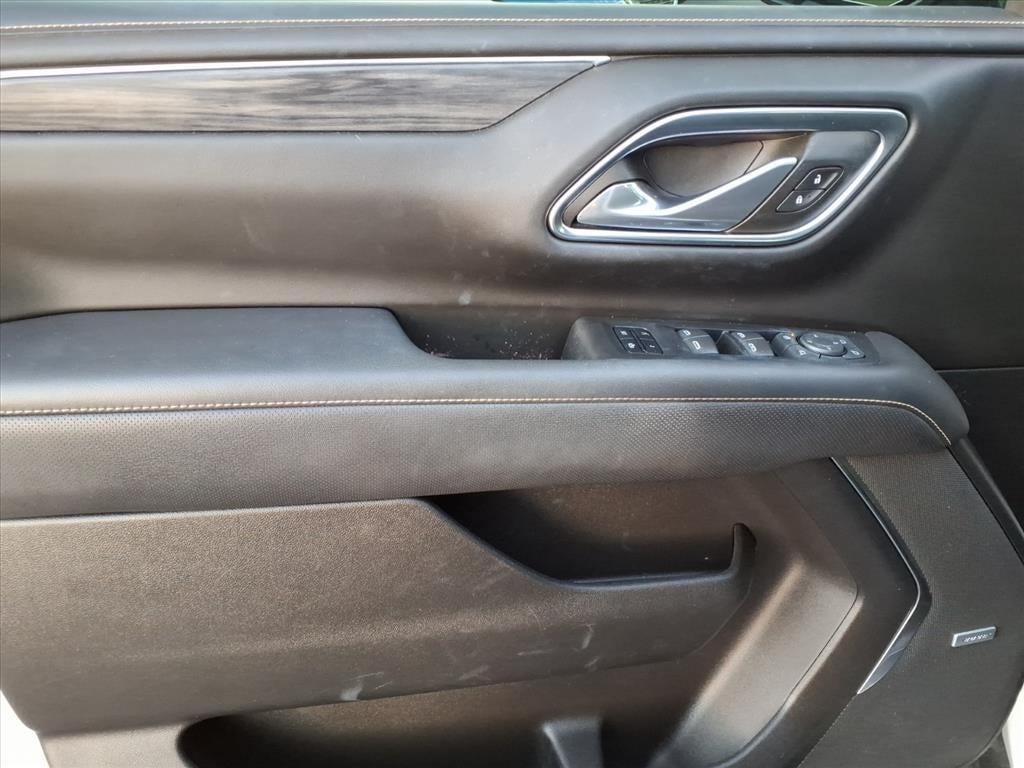 2022 GMC Yukon XL SLT