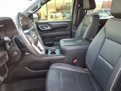 2022 GMC Yukon XL SLT