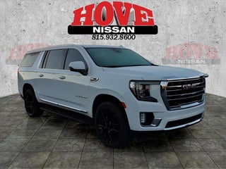 2022 GMC Yukon XL SLT
