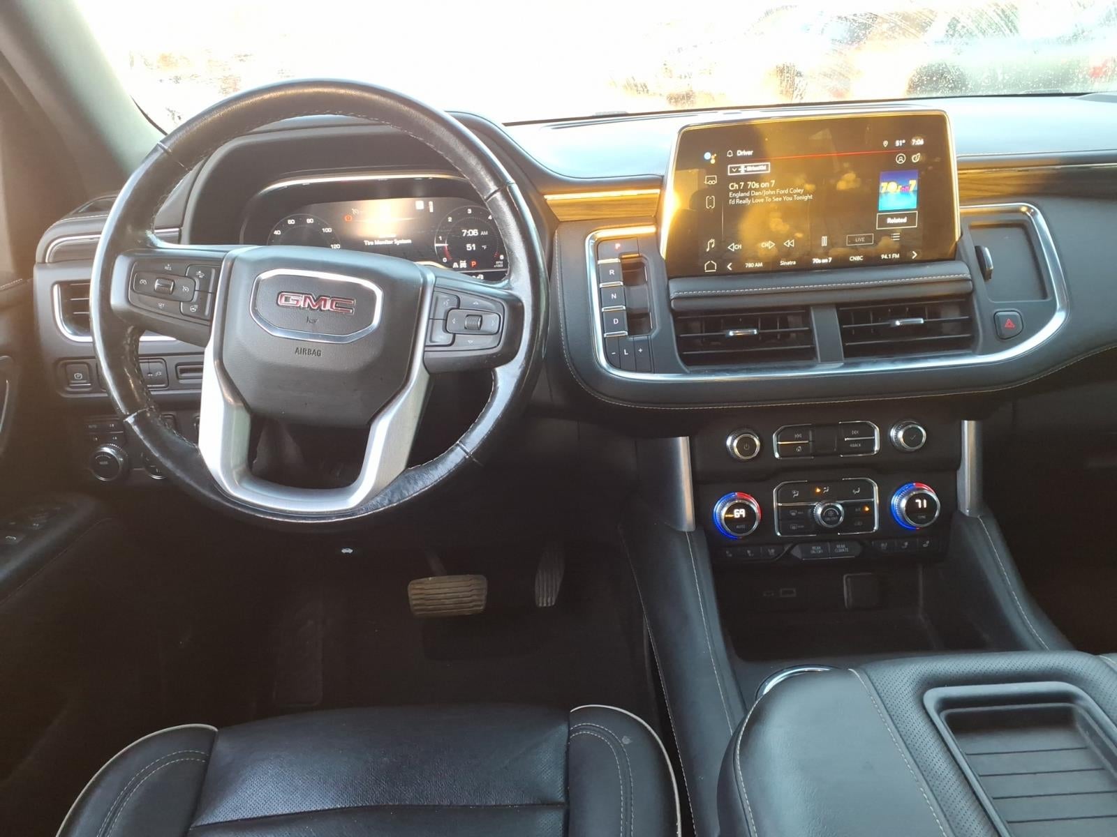 2022 GMC Yukon XL SLT
