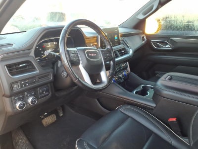 2022 GMC Yukon XL SLT