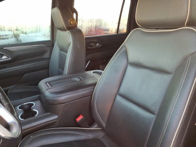 2022 GMC Yukon XL SLT