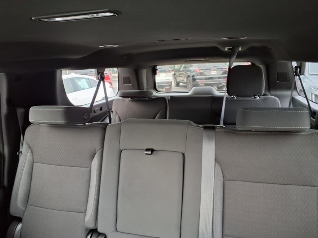 2024 Chevrolet Suburban LS