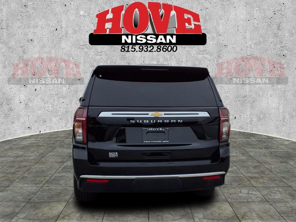 2024 Chevrolet Suburban LS