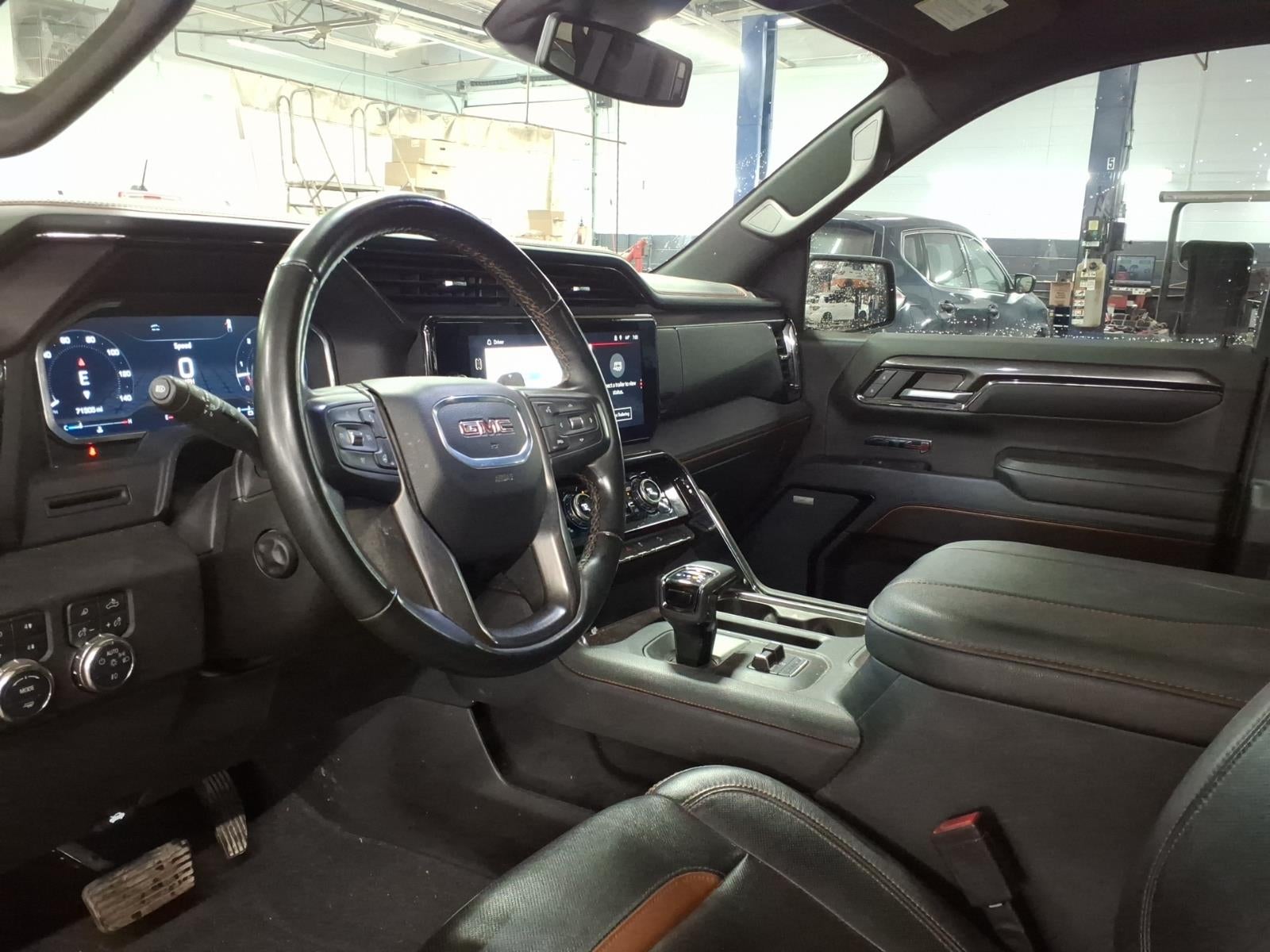 2023 GMC Sierra 1500 AT4