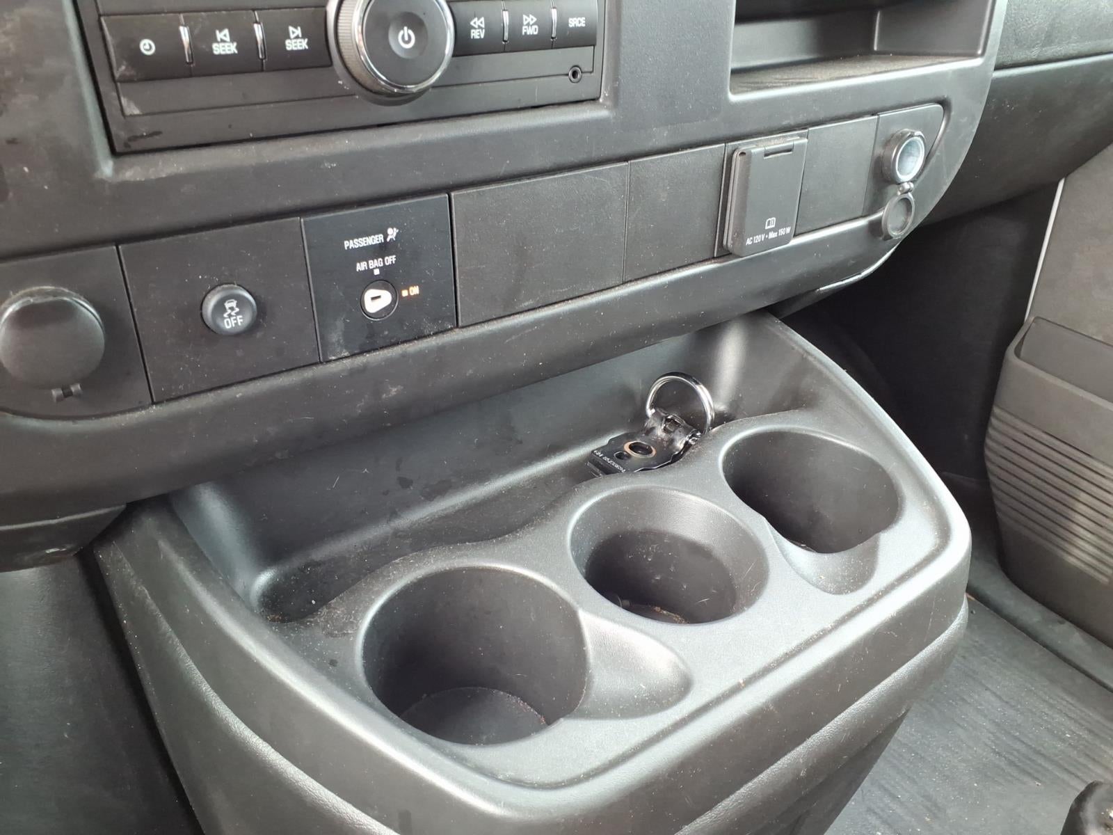 2025 GMC Savana Work Van