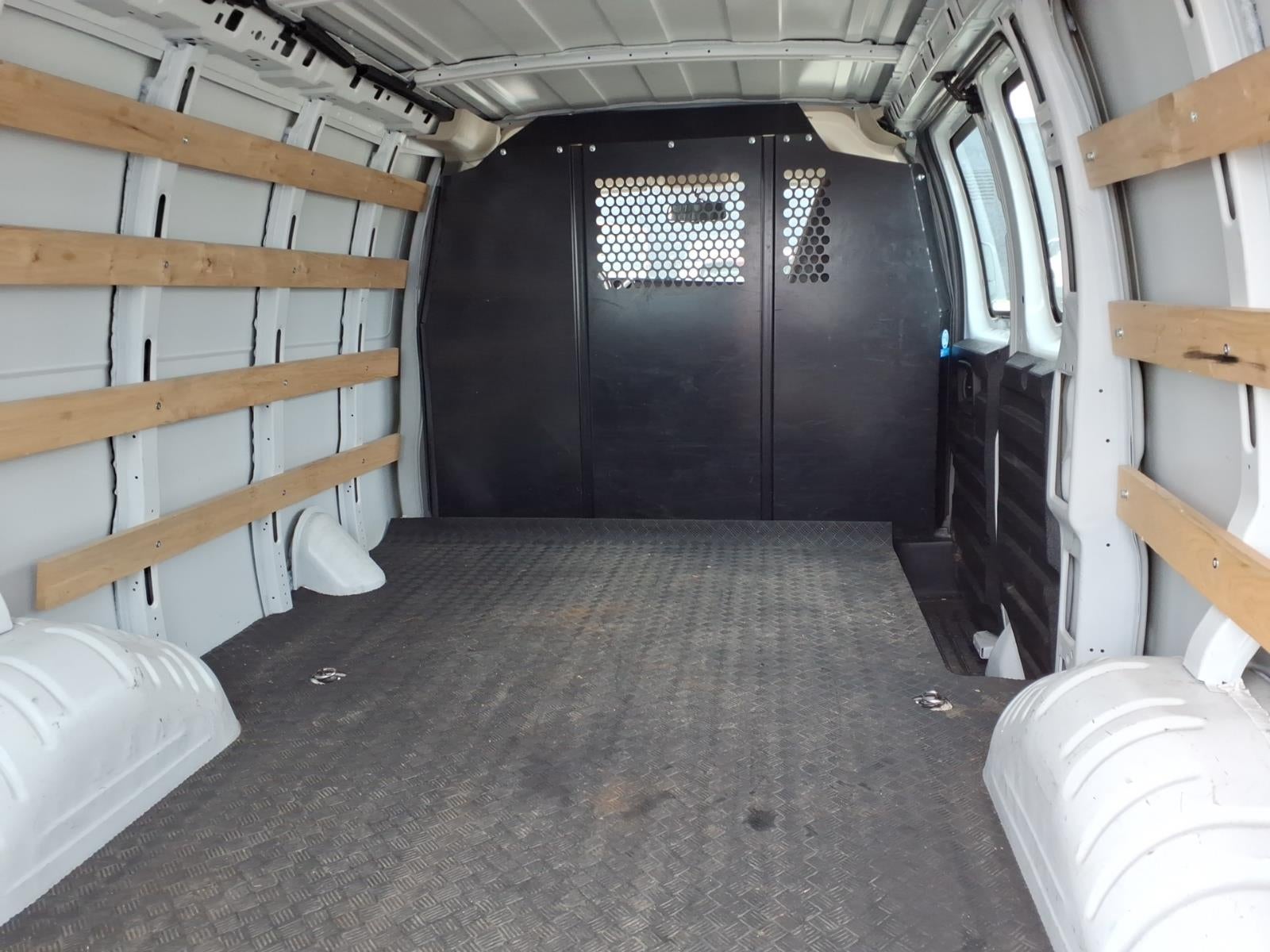 2025 GMC Savana Work Van