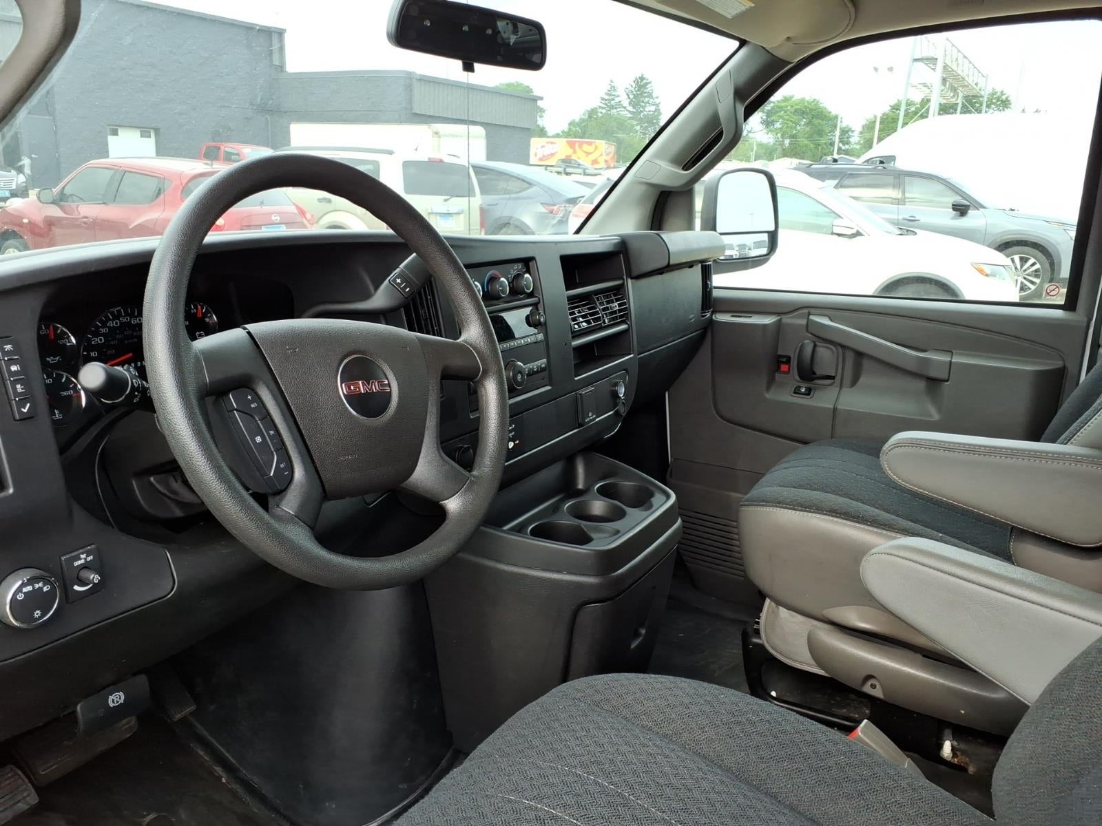 2025 GMC Savana Work Van