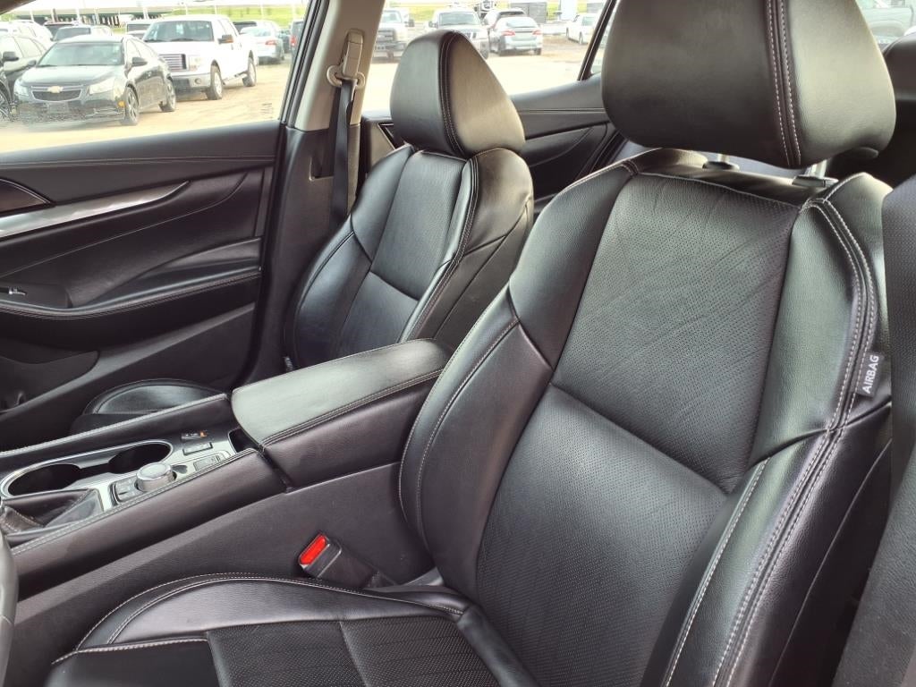 2022 Nissan Maxima SV