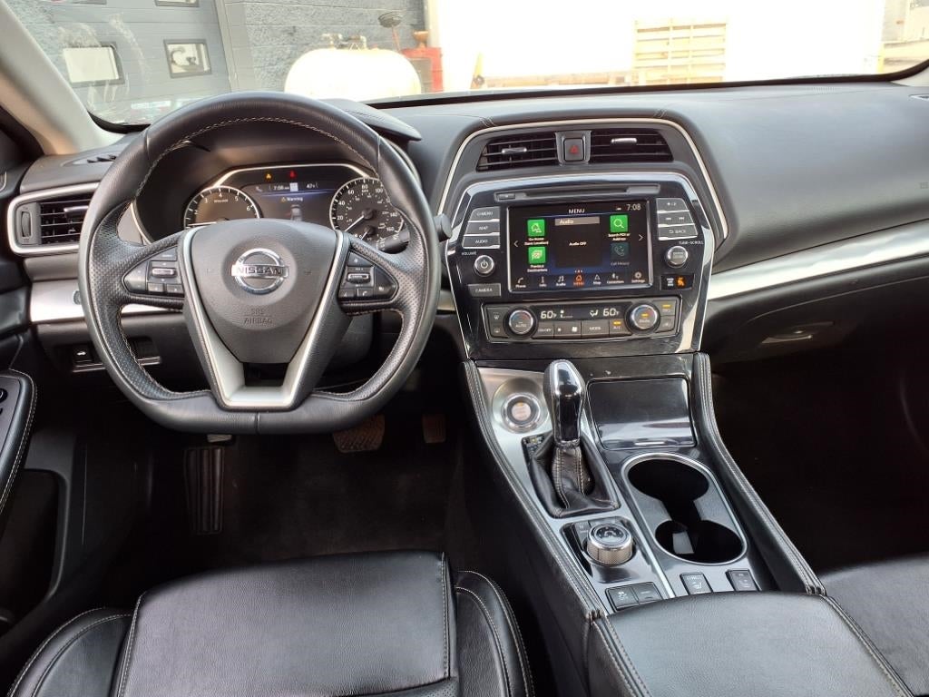 2022 Nissan Maxima SV