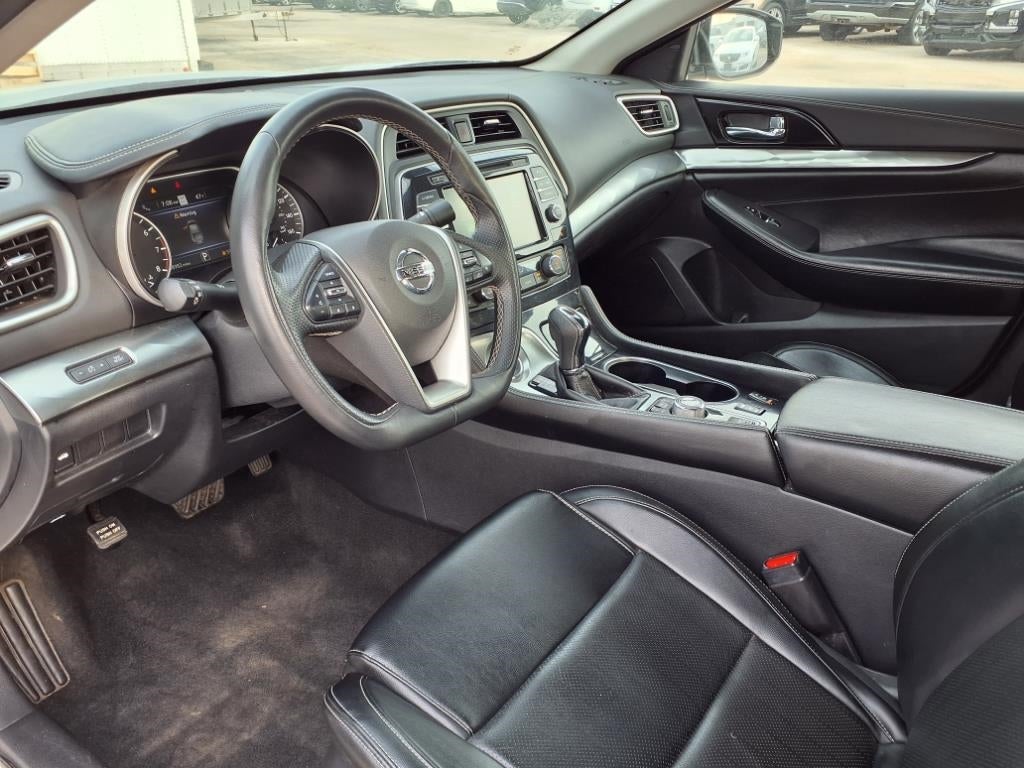 2022 Nissan Maxima SV