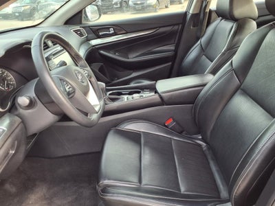 2022 Nissan Maxima SV