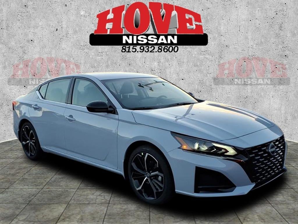 2025 Nissan Altima 2.5 SR