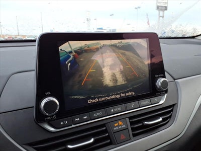 2025 Nissan Altima SR