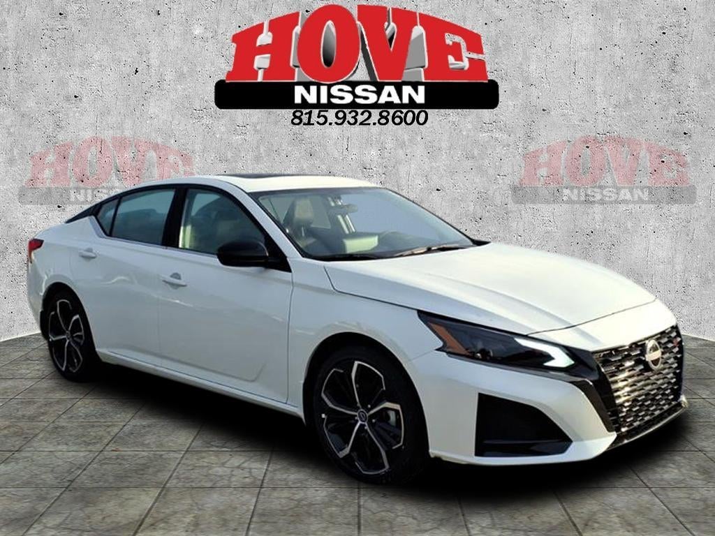 2025 Nissan Altima 2.5 SR