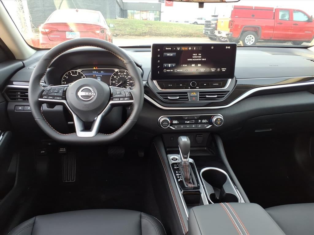 2025 Nissan Altima 2.5 SR