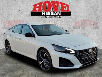 2025 Nissan Altima 2.5 SR